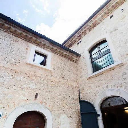 Sessania Villa