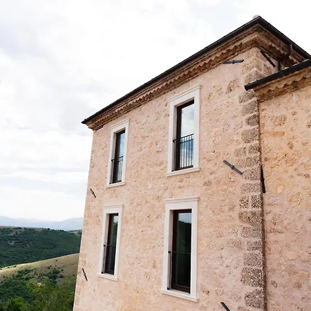 Sessania Villa *